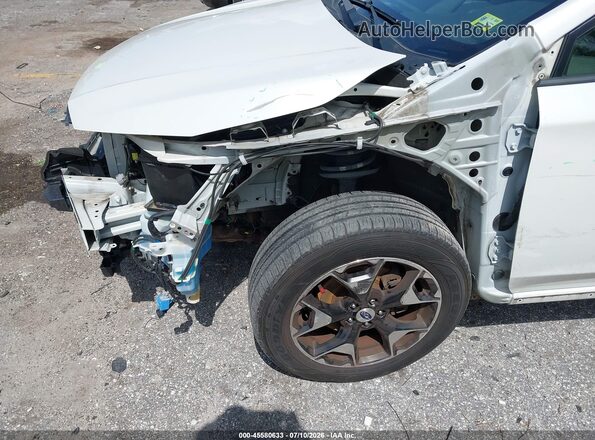 JF2GTADC8JH250834 2018 SUBARU CROSSTREK White Դիմացի տեսք