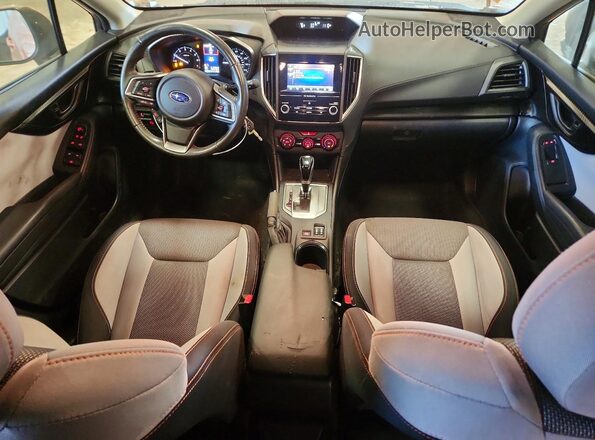 JF2GTADC9J8279260 2018 SUBARU CROSSTREK Orange Dashboard view