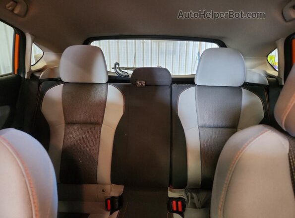 JF2GTADC9J8279260 2018 SUBARU CROSSTREK Orange Rear seats view