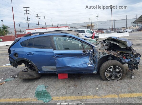 JF2GTADC9K8271869 2019 SUBARU CROSSTREK Blue Սալոնի 360 աստիճան տեսք
