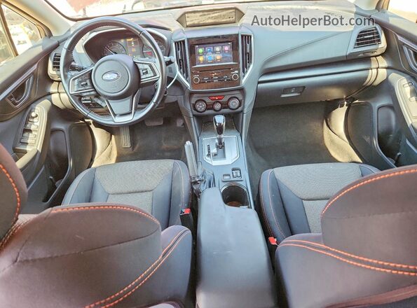 JF2GTAEC0KH352046 2019 SUBARU CROSSTREK Красный Вид панели приборов