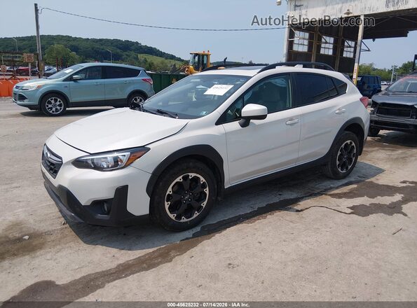 JF2GTAEC2MH367053 2021 SUBARU CROSSTREK White Առջևի ձախ երեք քառորդ տեսարան