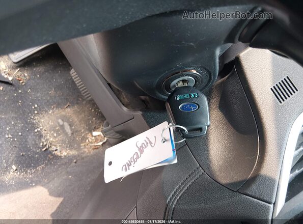 JF2GTAEC3KH207132 2019 SUBARU CROSSTREK White Вид панелі приладів