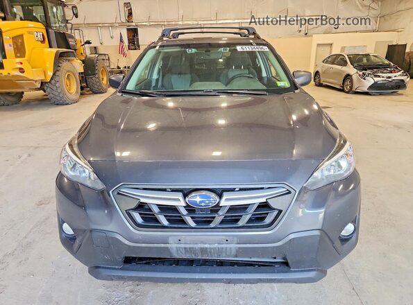 JF2GTAEC3M8253577 2021 SUBARU CROSSTREK Gray Front view