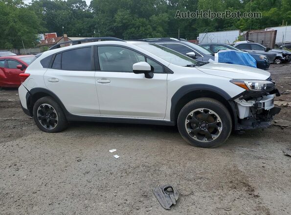 JF2GTAEC3NH220094 2022 SUBARU CROSSTREK White Front right
