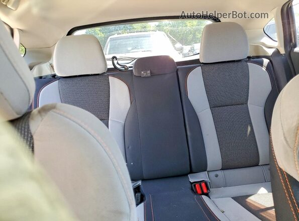JF2GTAEC6KH206444 2019 SUBARU CROSSTREK Charcoal Vista de los asientos traseros