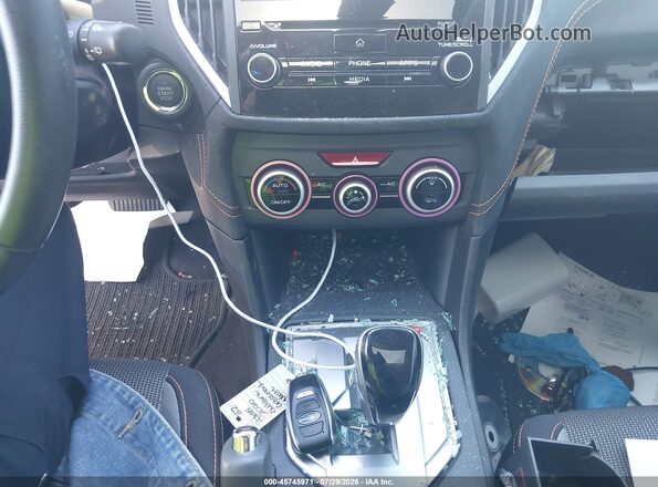 JF2GTAEC6LH263373 2020 SUBARU CROSSTREK White Widok deski rozdzielczej