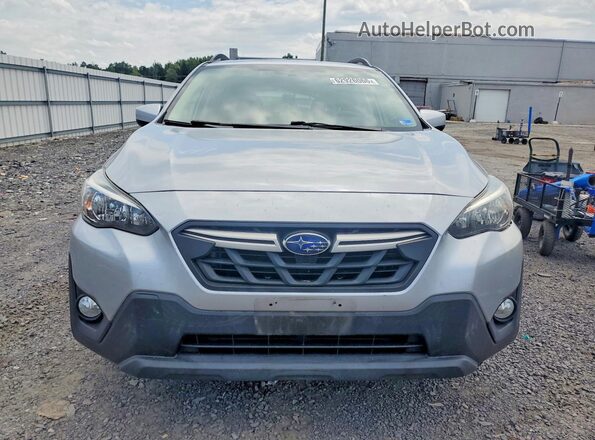 JF2GTAEC6M8291143 2021 SUBARU CROSSTREK Silver Vista frontal