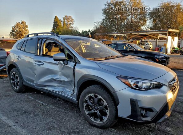 JF2GTAEC6N8211762 2022 SUBARU CROSSTREK Silver Delantero derecho