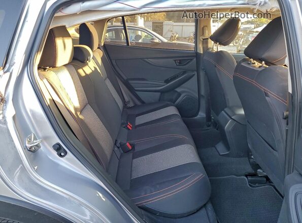 JF2GTAEC6N8211762 2022 SUBARU CROSSTREK Silver Vista interior trasera