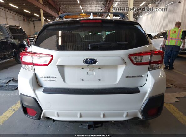 JF2GTAEC7KH209093 2019 SUBARU CROSSTREK White 