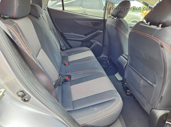 JF2GTAEC7M8327681 2021 SUBARU CROSSTREK Silver უკანა სავარძლების ხედი