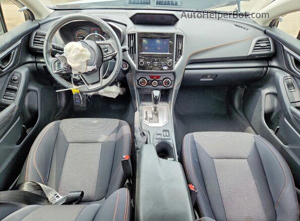 JF2GTAEC7M8327681 2021 SUBARU CROSSTREK Silver წინა პანელის ხედი