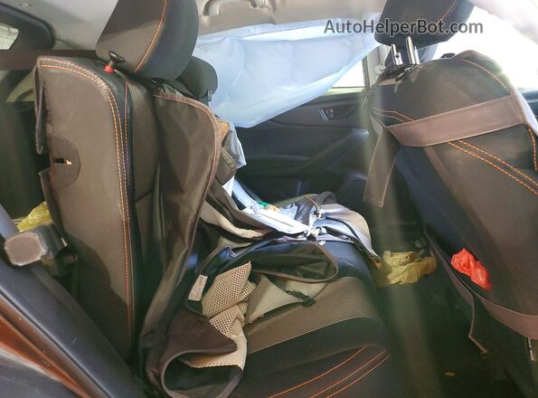 JF2GTAEC7MH389422 2021 SUBARU CROSSTREK Charcoal Rear interior view