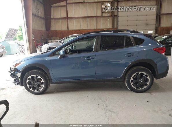 JF2GTAEC7NH263692 2022 SUBARU CROSSTREK Blue 