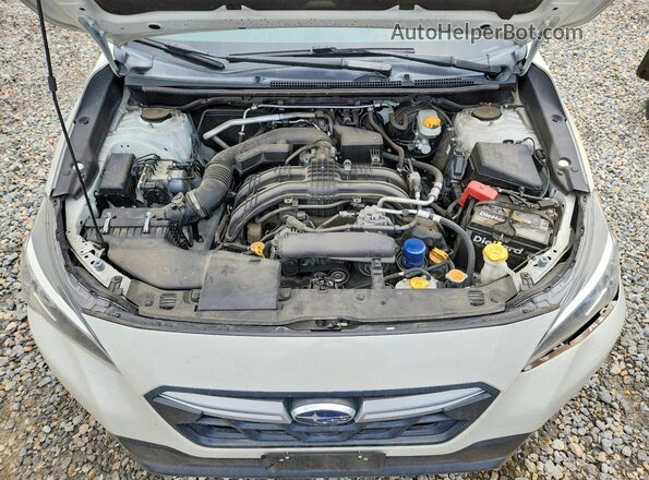JF2GTAEC8M8240694 2021 SUBARU CROSSTREK White Widok komory silnika