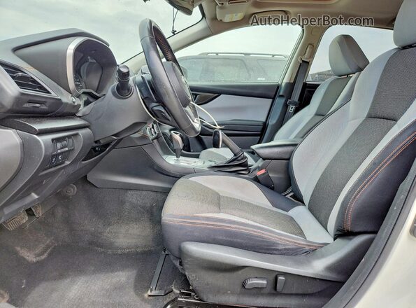 JF2GTAEC8M8240694 2021 SUBARU CROSSTREK White Widok wnętrza z przodu