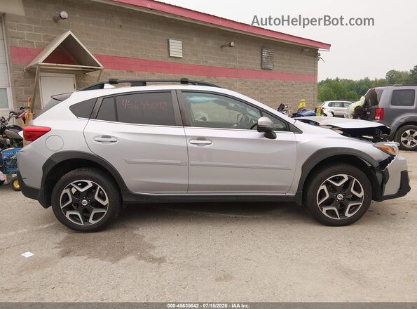 JF2GTAJC6JH316530 2018 SUBARU CROSSTREK Silver Widok wnętrza 360 stopni