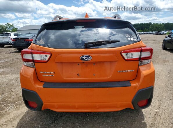JF2GTALC0J8246035 2018 SUBARU CROSSTREK Orange Вид ззаду
