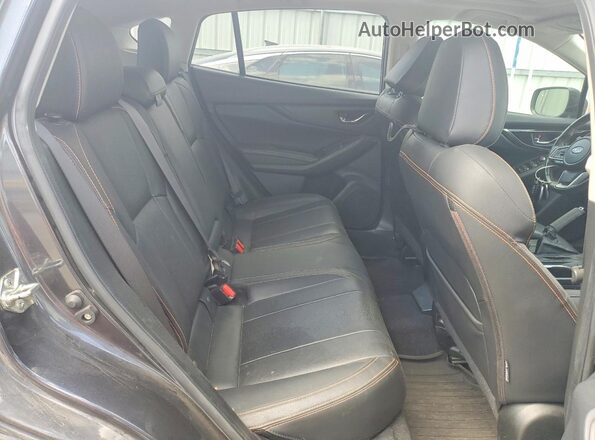 JF2GTALC2JH271745 2018 SUBARU CROSSTREK Gray Widok tylnych siedzeń