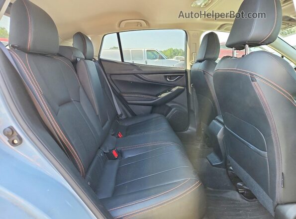 JF2GTALC5J8282853 2018 SUBARU CROSSTREK Blue Rear interior view