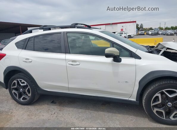 JF2GTALC9JH205368 2018 SUBARU CROSSTREK White Սալոնի 360 աստիճան տեսք
