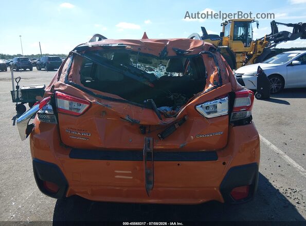 JF2GTALC9JH223708 2018 SUBARU CROSSTREK Orange 