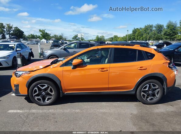 JF2GTALC9JH223708 2018 SUBARU CROSSTREK Orange Vista interior de 360 grados
