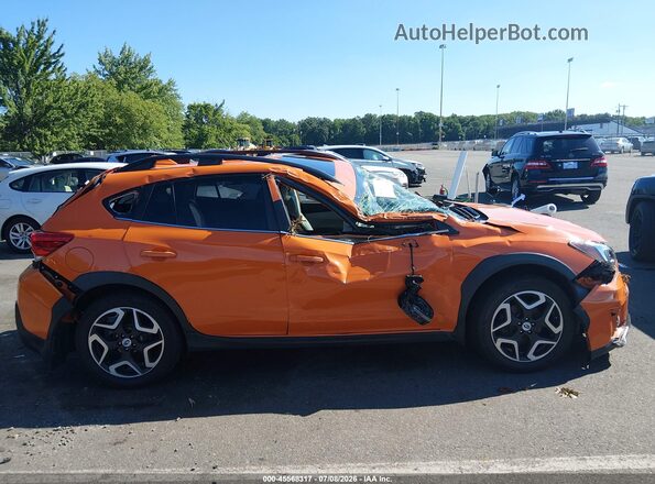 JF2GTALC9JH223708 2018 SUBARU CROSSTREK Orange Vista interior trasera