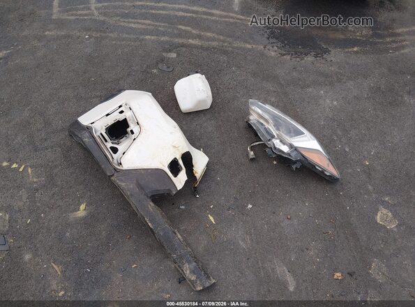 JF2GTAMC2KH219368 2019 SUBARU CROSSTREK White Սարքավորումների վահանակի տեսք