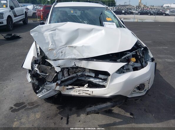 JF2GTAMC2KH219368 2019 SUBARU CROSSTREK White Դիմացի տեսք
