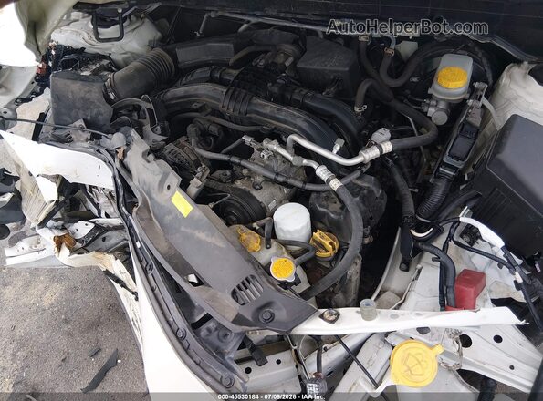 JF2GTAMC2KH219368 2019 SUBARU CROSSTREK White Հետևի տեսք