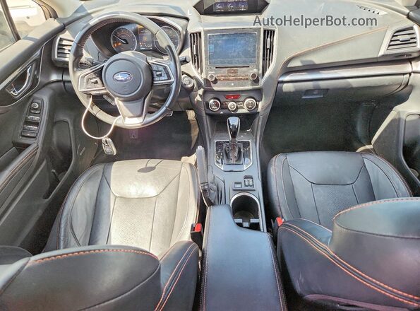 JF2GTAMC3J8258260 2018 SUBARU CROSSTREK Black Vista del salpicadero