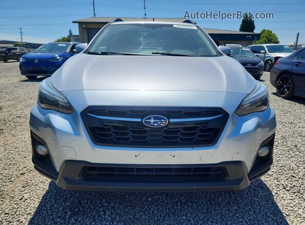 JF2GTAMC3J8262552 2018 SUBARU CROSSTREK Silver Vista frontal