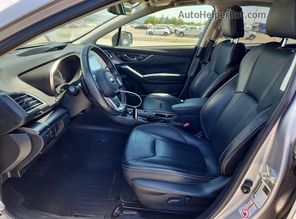 JF2GTAMC3J8262552 2018 SUBARU CROSSTREK Silver Vista interior delantera