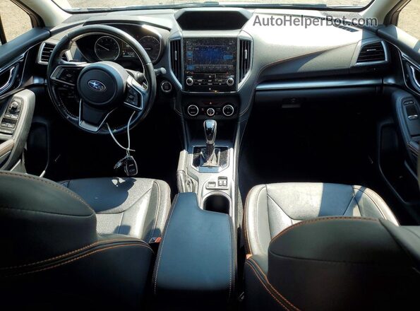 JF2GTAMC4JH222156 2018 SUBARU CROSSTREK Silver Widok deski rozdzielczej