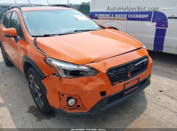 JF2GTAMC4JH294829 2018 SUBARU CROSSTREK Orange Front view