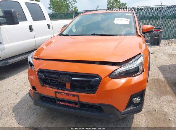 JF2GTAMC4JH294829 2018 SUBARU CROSSTREK Orange Instrument cluster view