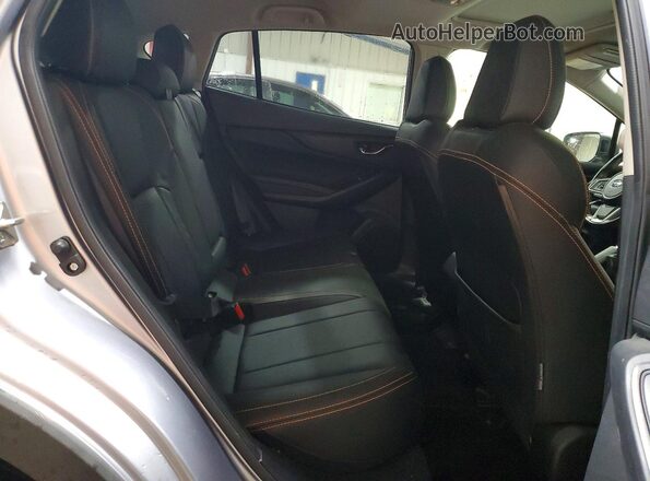 JF2GTAMC5J8311590 2018 SUBARU CROSSTREK Silver Widok wnętrza z tyłu
