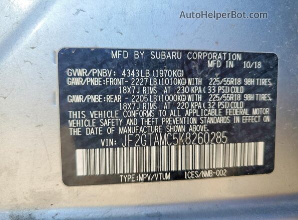 JF2GTAMC5K8260285 2019 SUBARU CROSSTREK Silver Vista del compartimento del motor