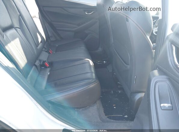 JF2GTAMC6JH236737 2018 SUBARU CROSSTREK White VIN კოდის სტიკერის ხედი