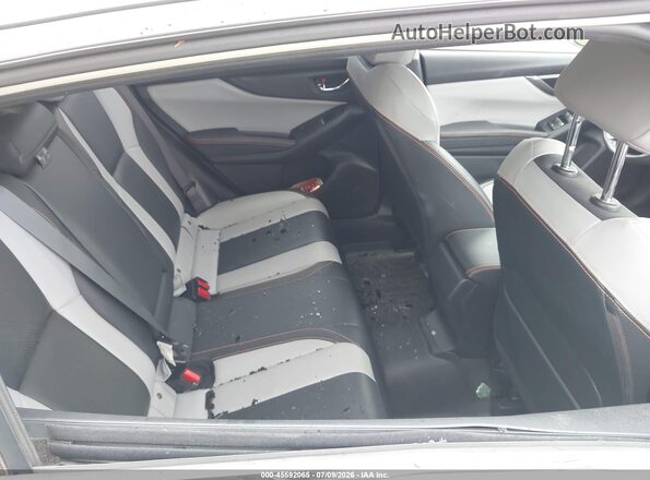 JF2GTAMC7JH289155 2018 SUBARU CROSSTREK White Вид наклейки з VIN-кодом