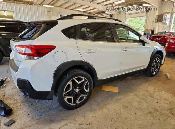 JF2GTAMC8JH210673 2018 SUBARU CROSSTREK White Հետևի աջ