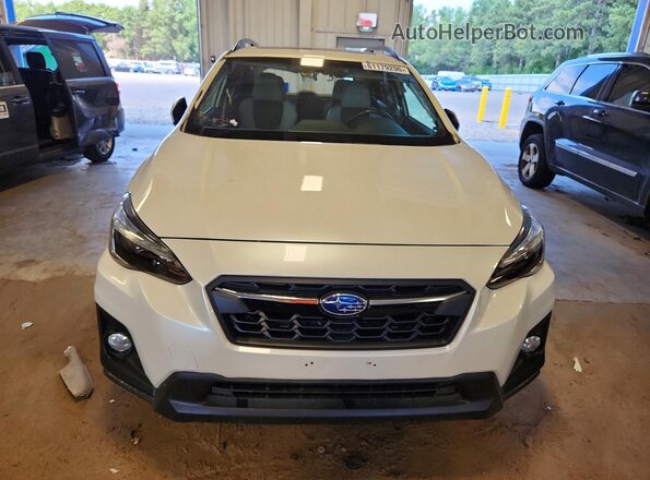 JF2GTAMC8JH210673 2018 SUBARU CROSSTREK White Դիմացի տեսք