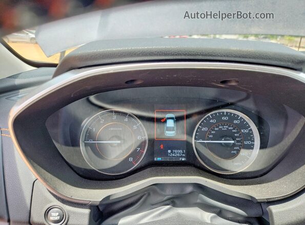 JF2GTAMCXJH317630 2018 SUBARU CROSSTREK Gray Вид щитка приладів