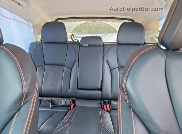 JF2GTANC0KH202499 2019 SUBARU CROSSTREK Blue Vista de los asientos traseros