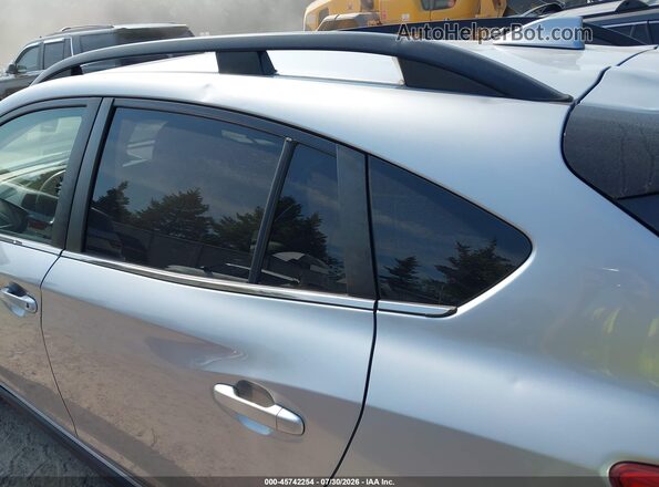 JF2GTANC0KH296755 2019 SUBARU CROSSTREK Silver 
