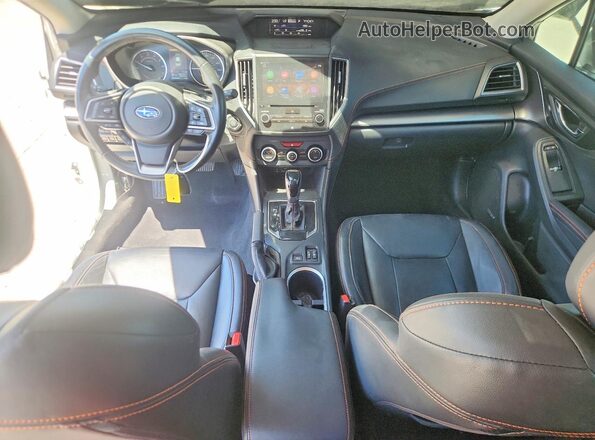 JF2GTANC8LH275573 2020 SUBARU CROSSTREK White Вид панелі приладів