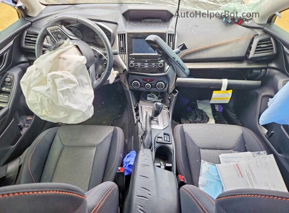 JF2GTAPC0M8207556 2021 SUBARU CROSSTREK Black Dashboard view