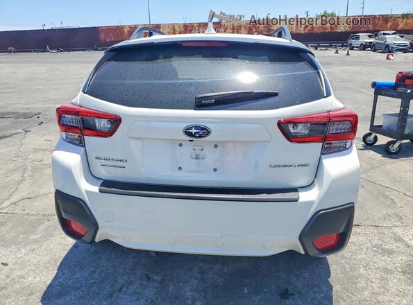 JF2GTAPC0M8226608 2021 SUBARU CROSSTREK White Rear view